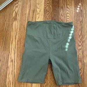 Green athleta bike shorts